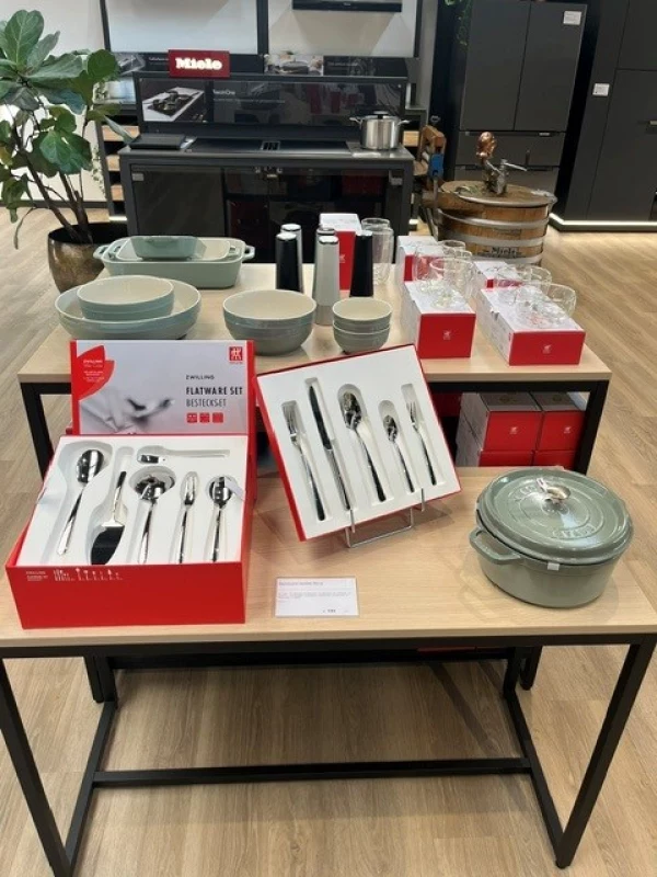 Info Demeyere en Staub nu bij Miele Center Mariman